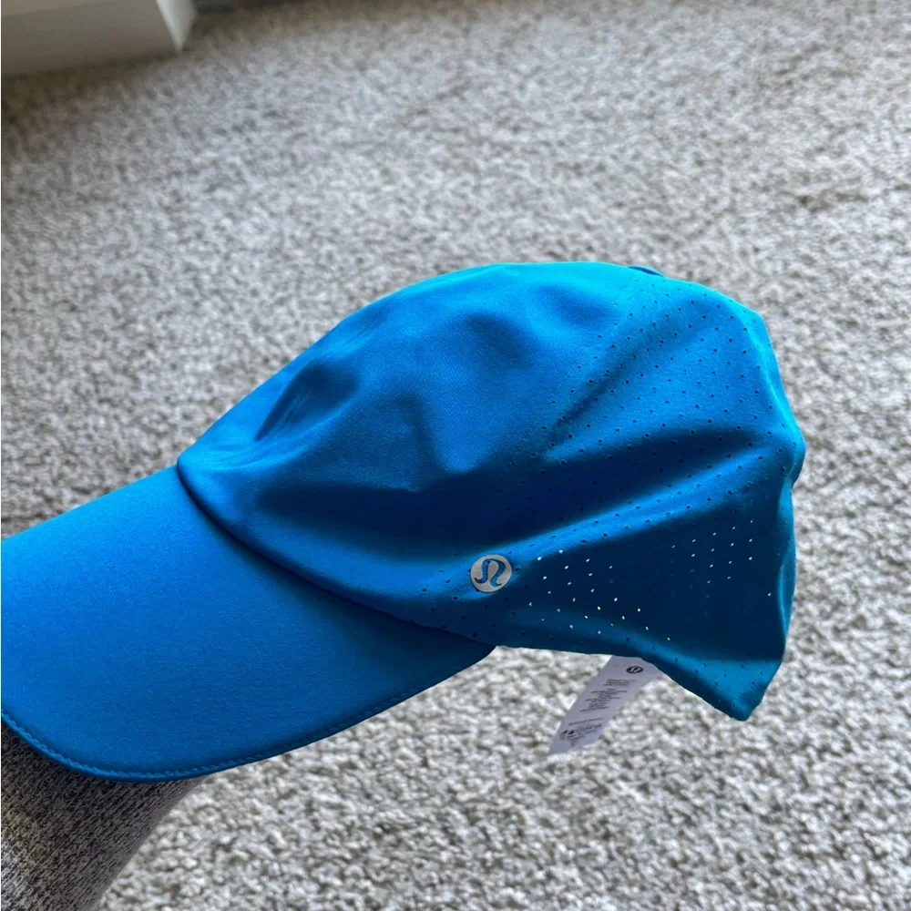 Lululemon Womens Fast and Free Running Hat *Vent
